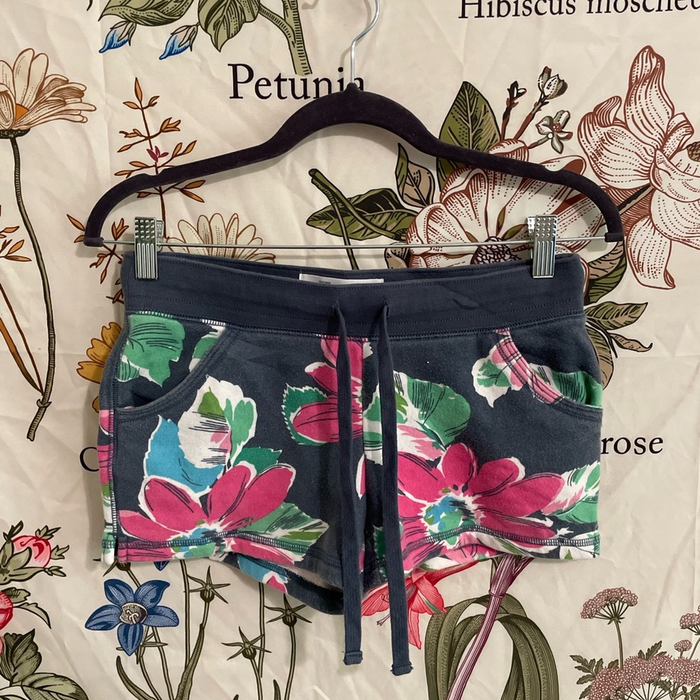 Aeropostale Floral Print Women's Athletic Shorts - Pink and Green